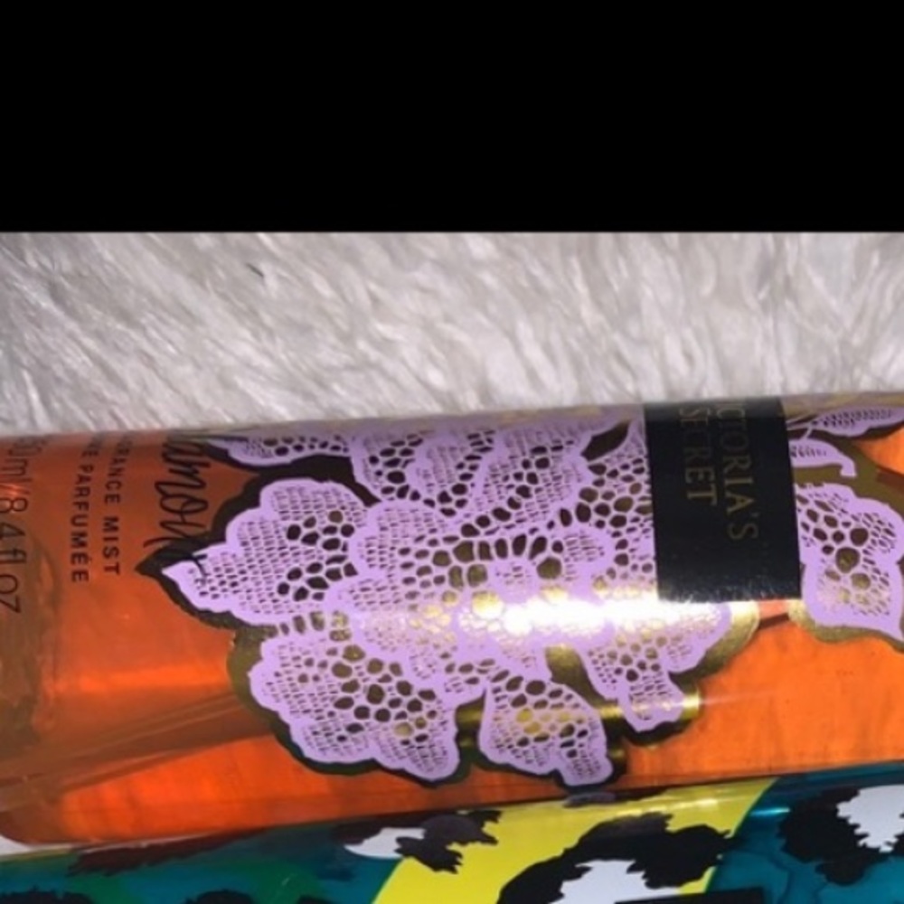 Spray